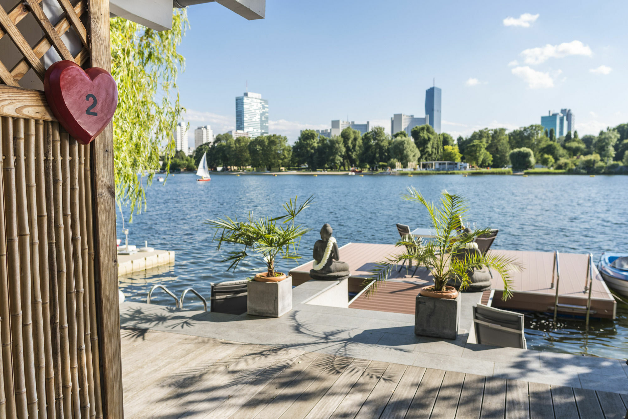 Ajo Vienna Beach - Contactless Check-In Kültér fotó