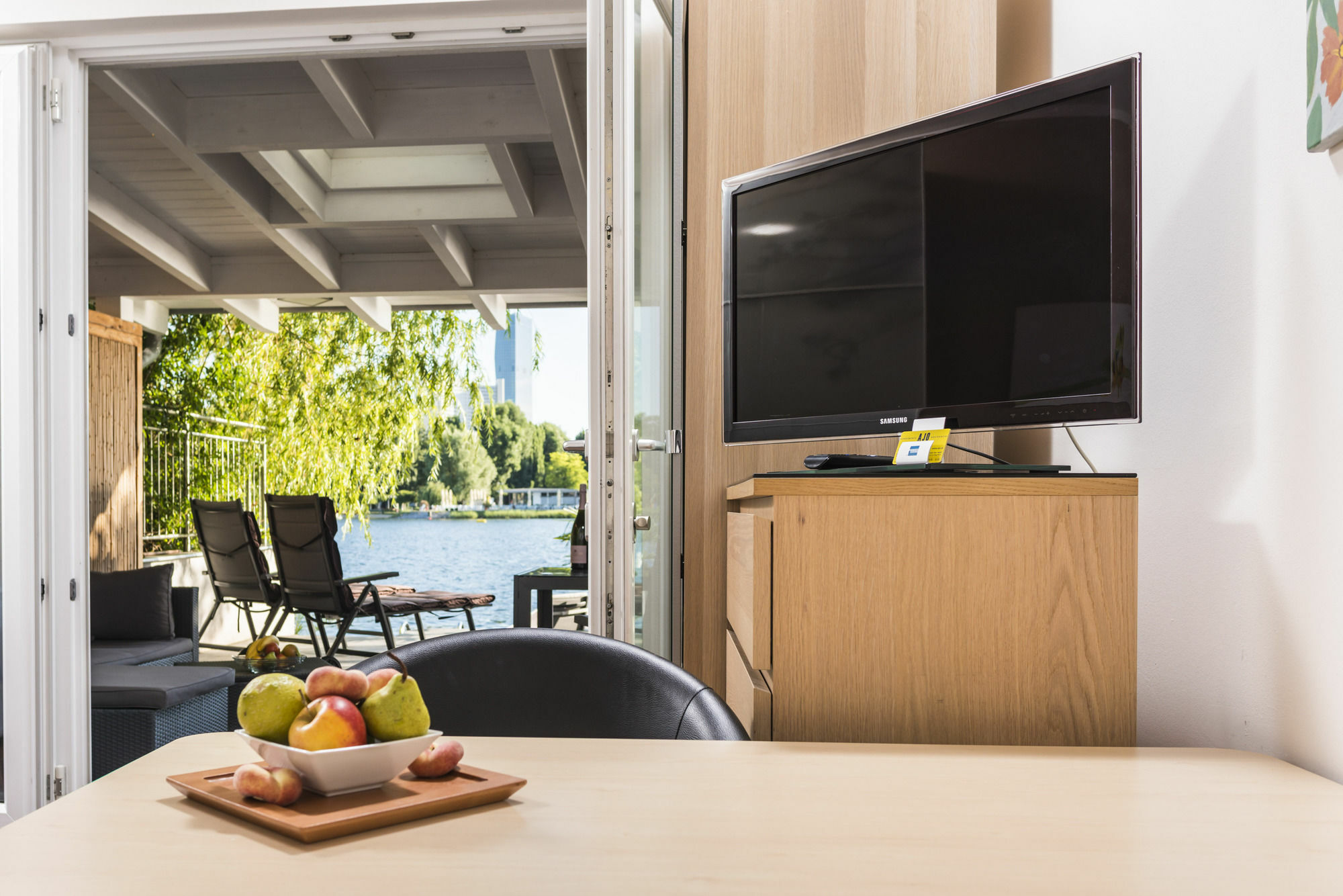 Ajo Apartments - Alte Donau Waterfront - Self-Check-In Bécs Kültér fotó